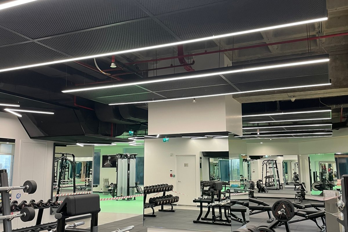 قاعة صالة الألعاب الرياضية